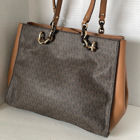 Michael Kors Handbags - Shoulder Bag Michael Kors